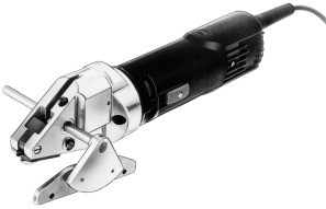 voorbeeld: metaalschaar met strokensnijder