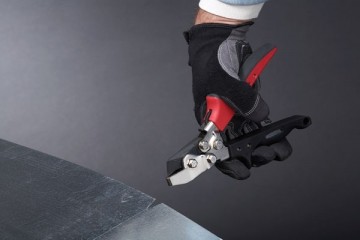 MALCO N1 R EV sheet metal notcher action